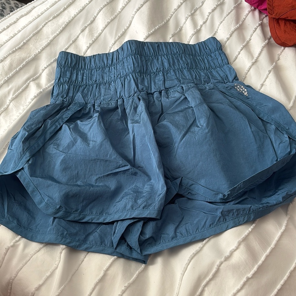 Small free people movement shorts